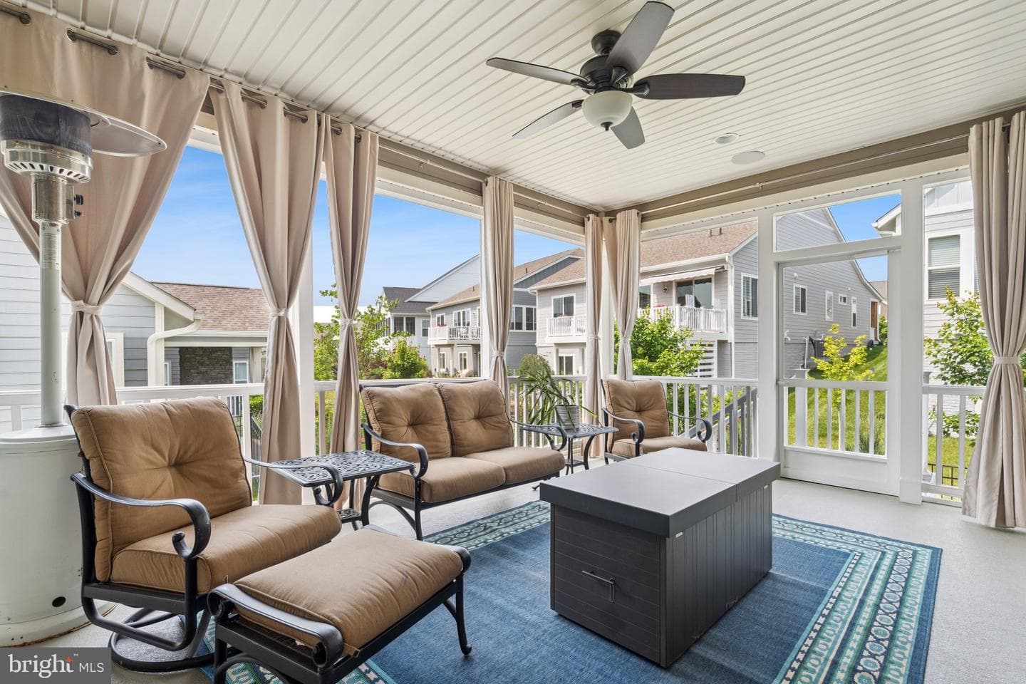 112 Viceroy Way photo 32