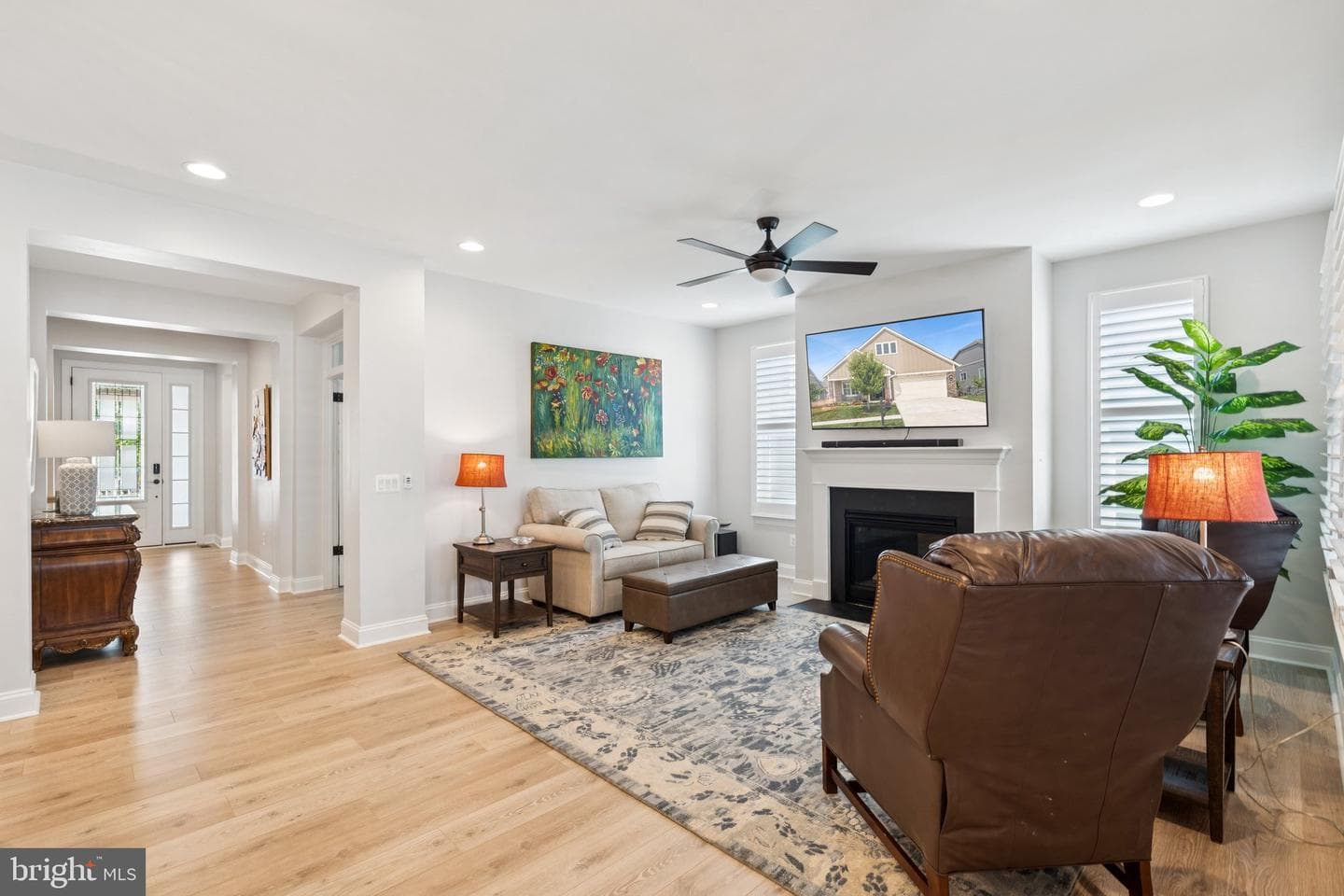 112 Viceroy Way photo 4