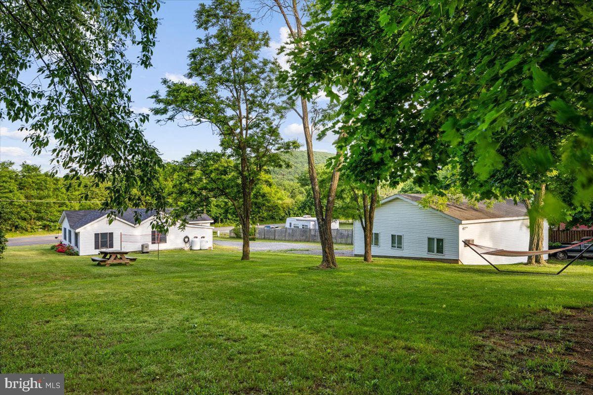 709 Dicks Hollow Road photo 28