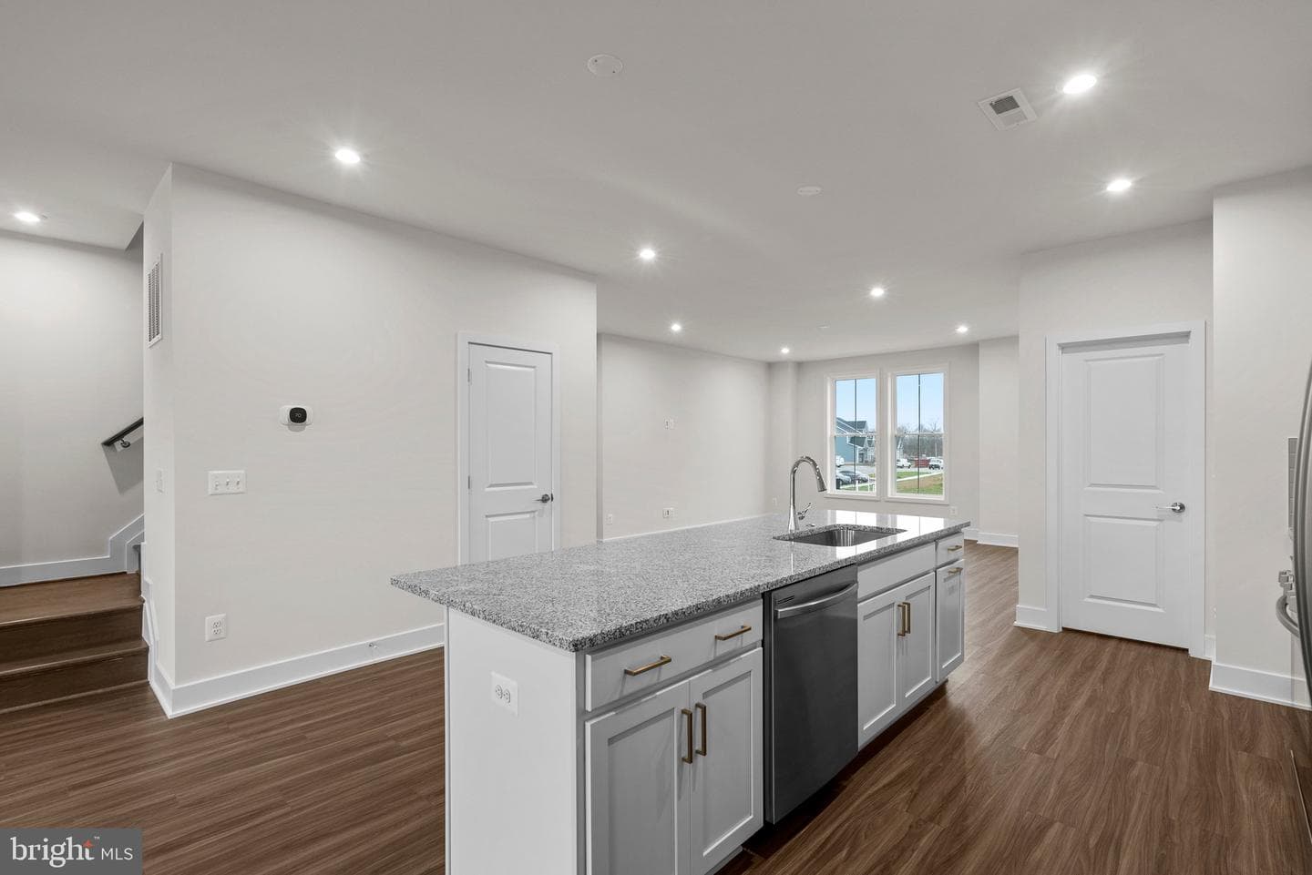 123 Galaxy Place photo 11