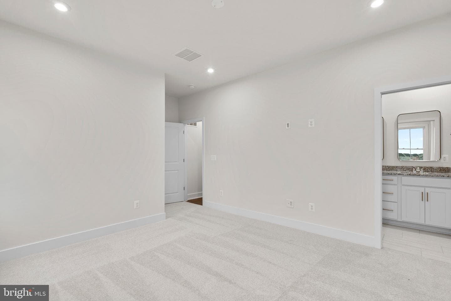 123 Galaxy Place photo 23