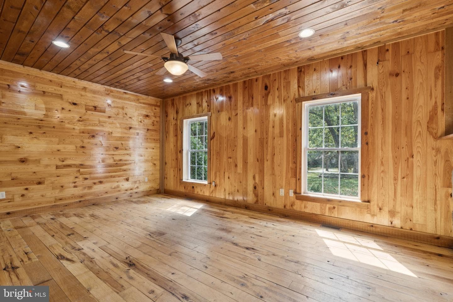 360 Clearview Drive photo 19
