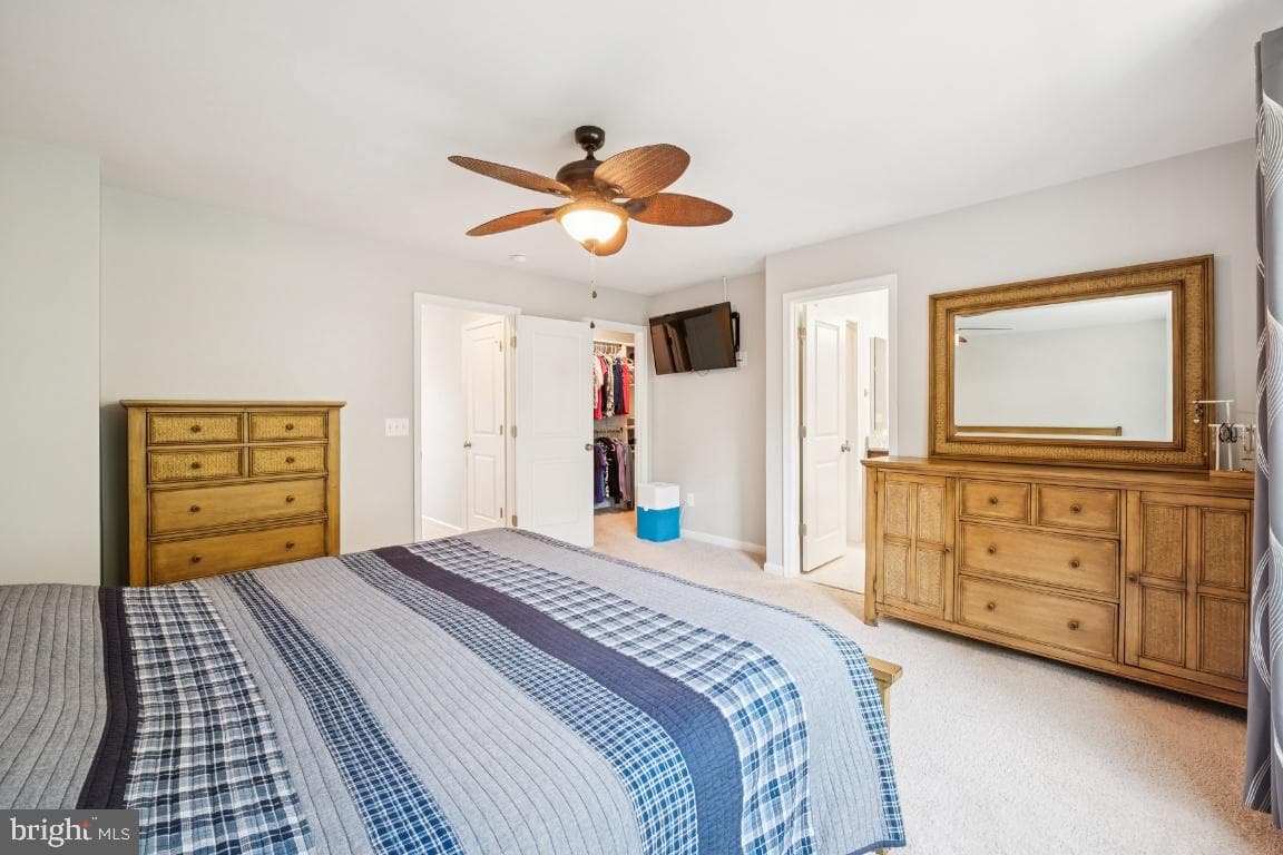149 Biscane Court photo 19
