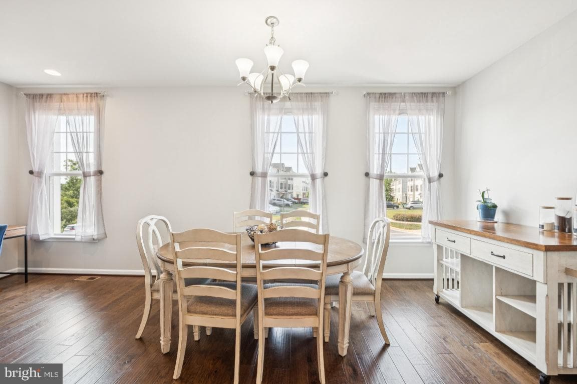 149 Biscane Court photo 8