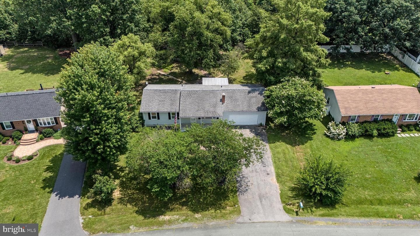 208 Wythe Avenue photo 34