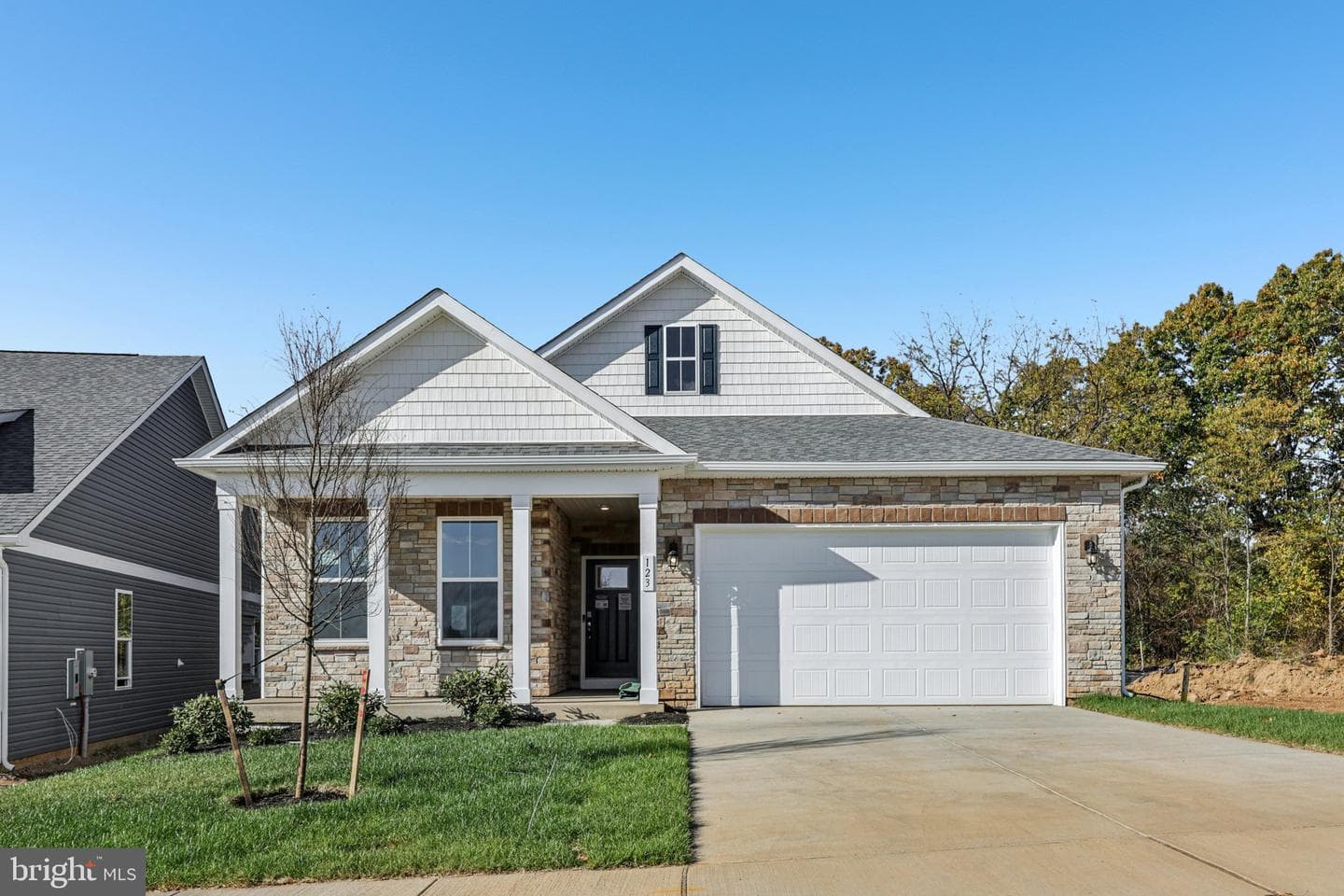115 Scented Rose Way