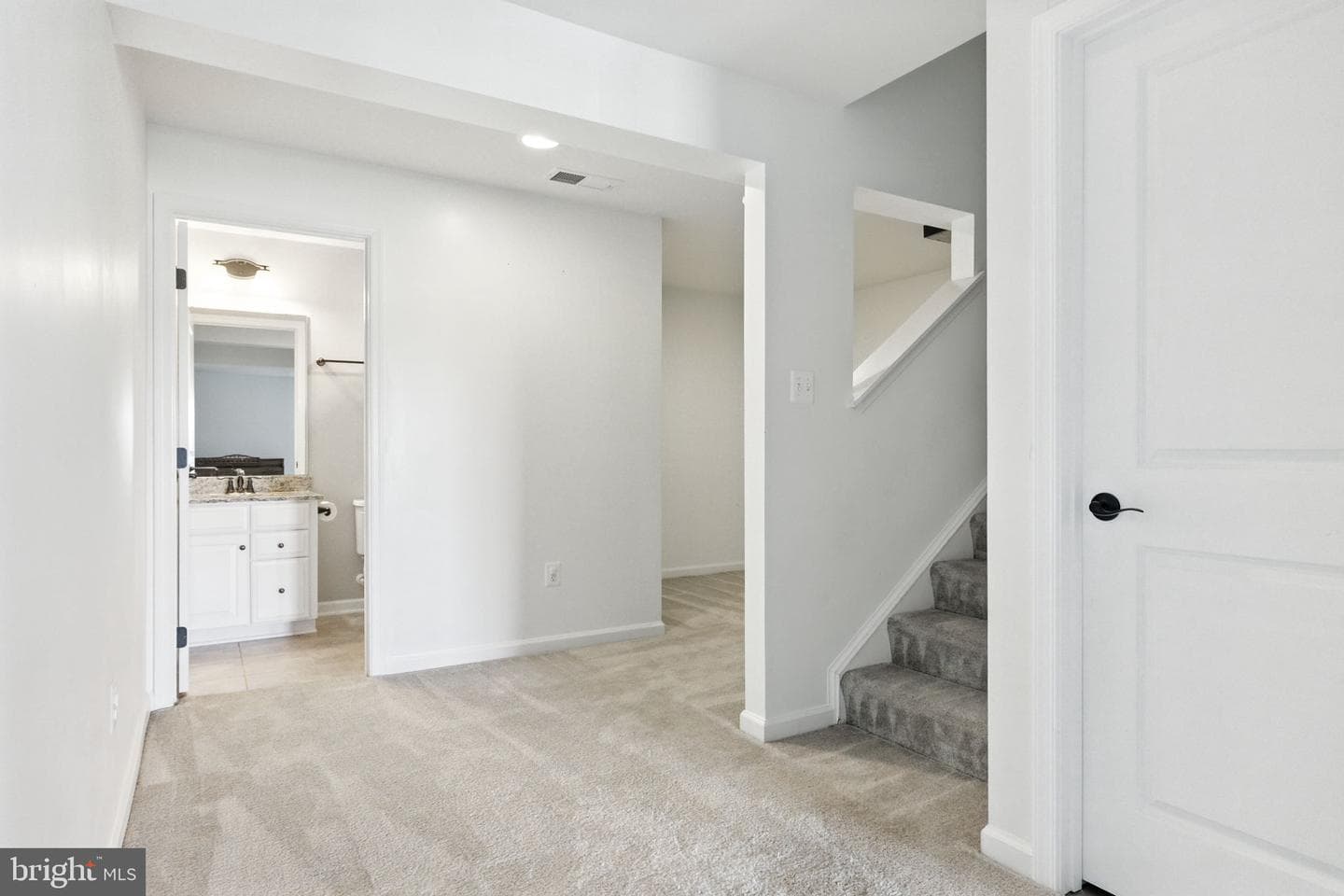 135 Skipper Drive photo 39