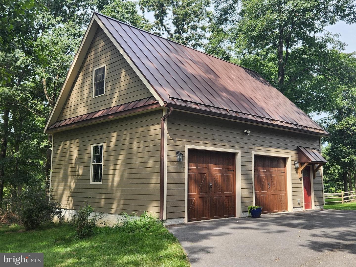 103 Comforter Lane photo 62