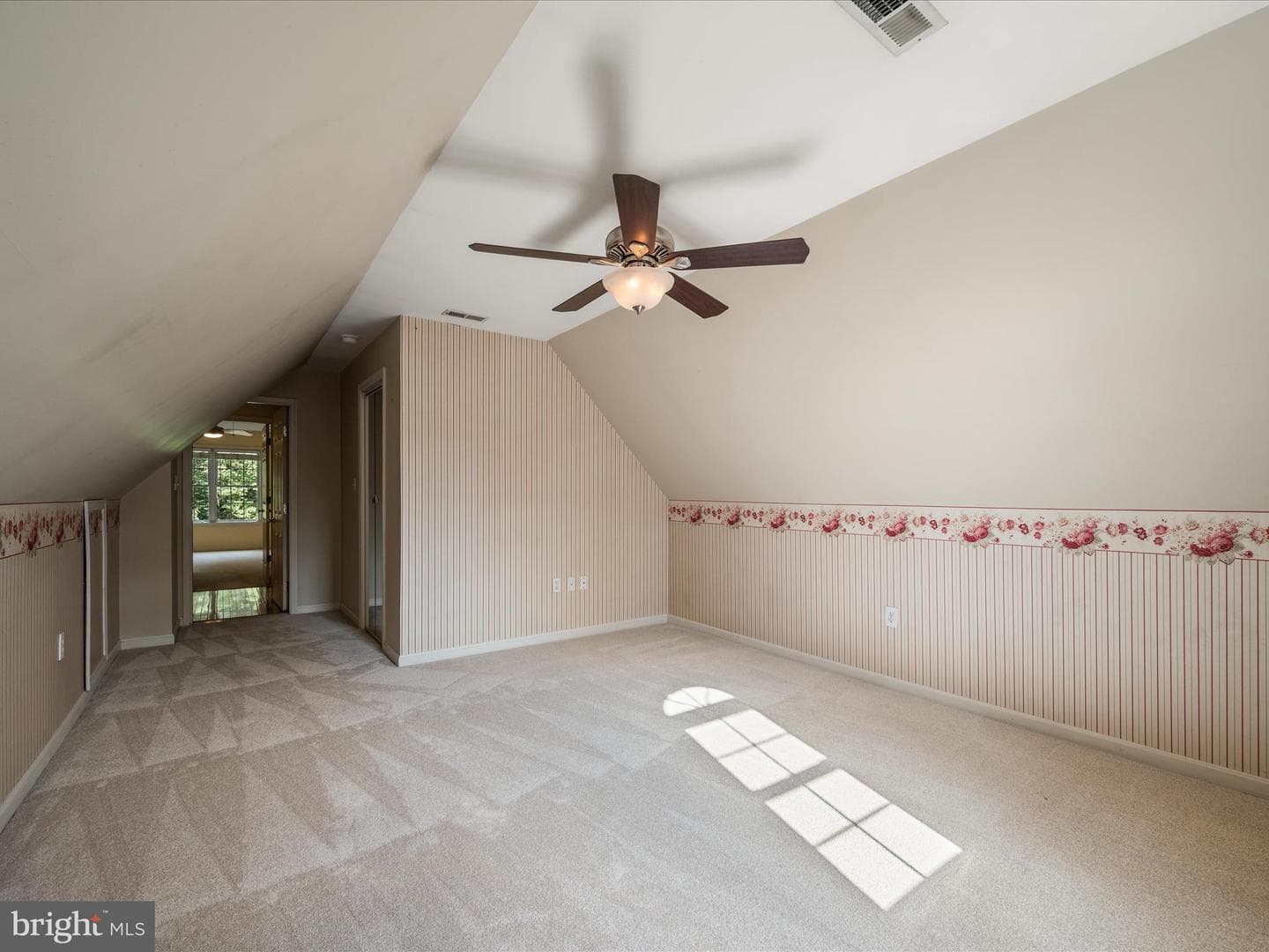 108 Kinross Drive photo 45