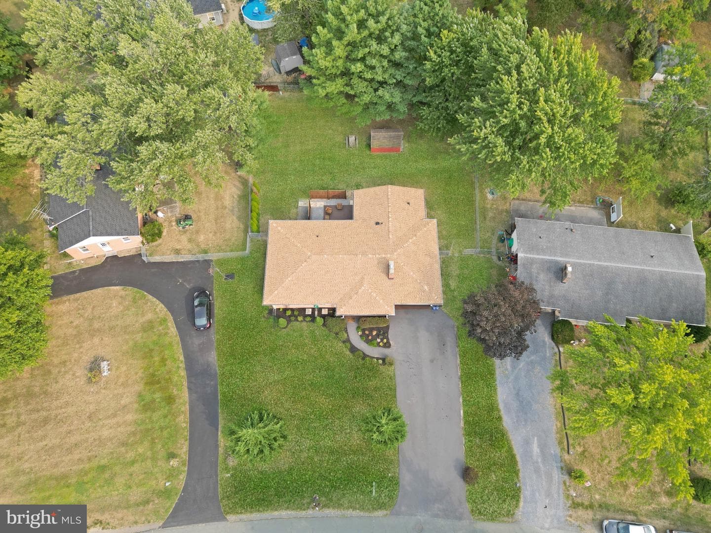 217 Fredericktowne Drive photo 4