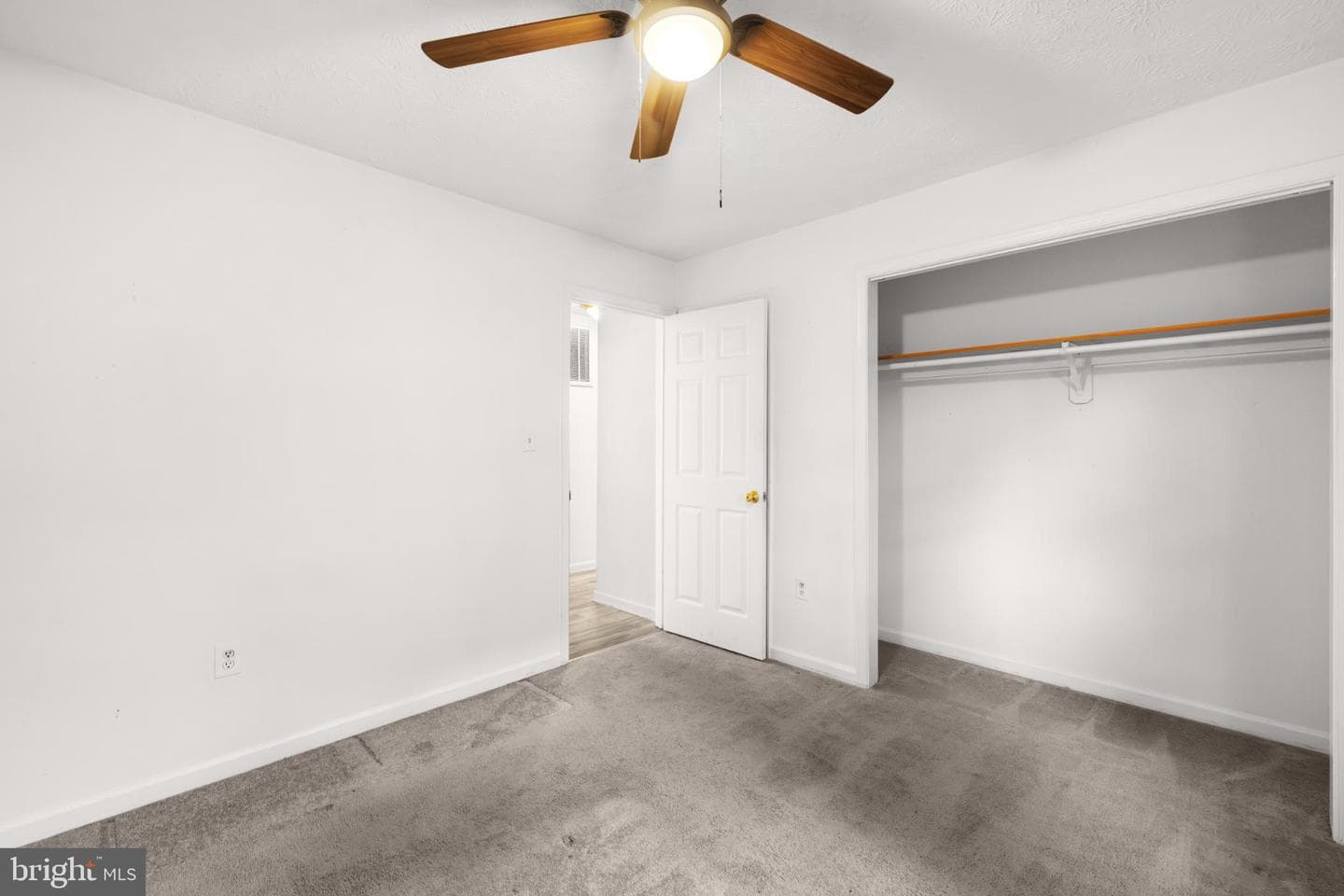 134 Cardinal Lane photo 14