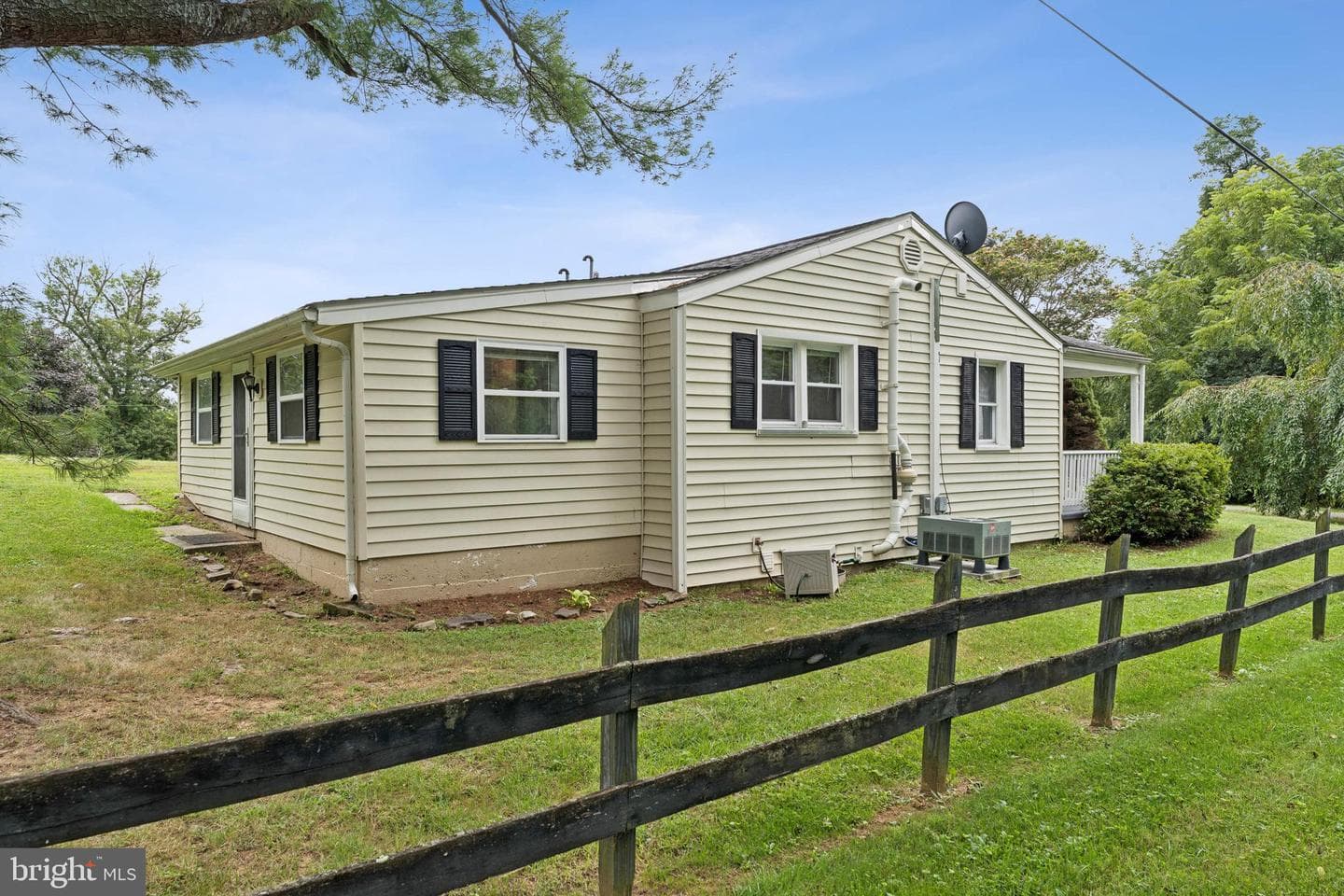148 Cedar Hill Lane photo 13