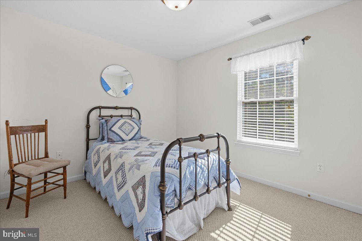 123 Whirlwind Drive photo 9