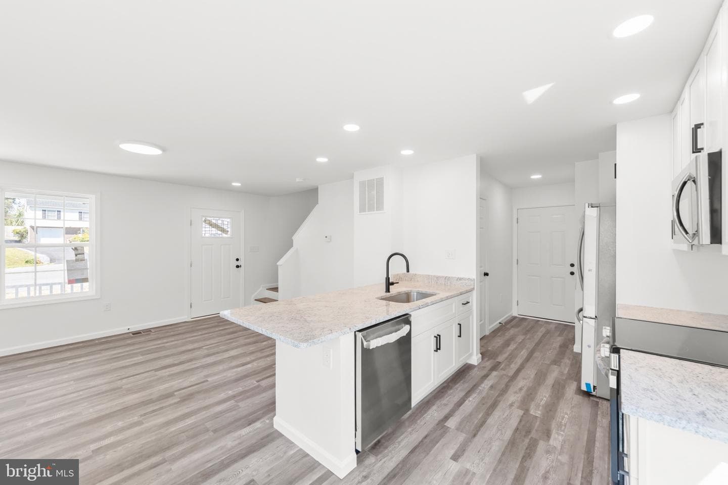 116 Camden Drive photo 6