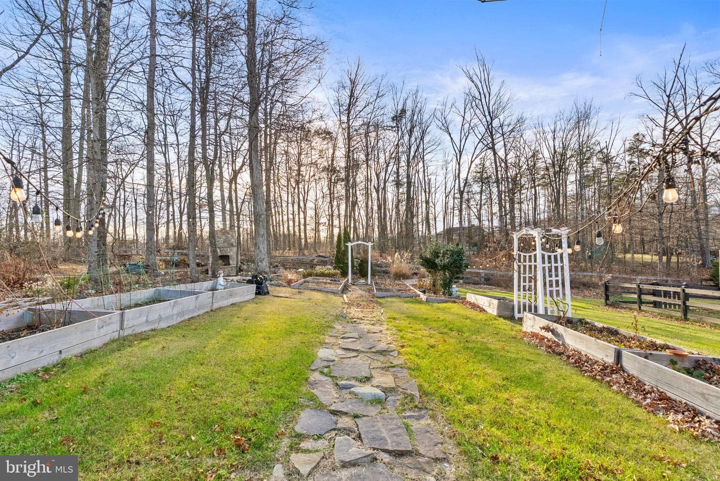 150 Ewell Drive photo 76