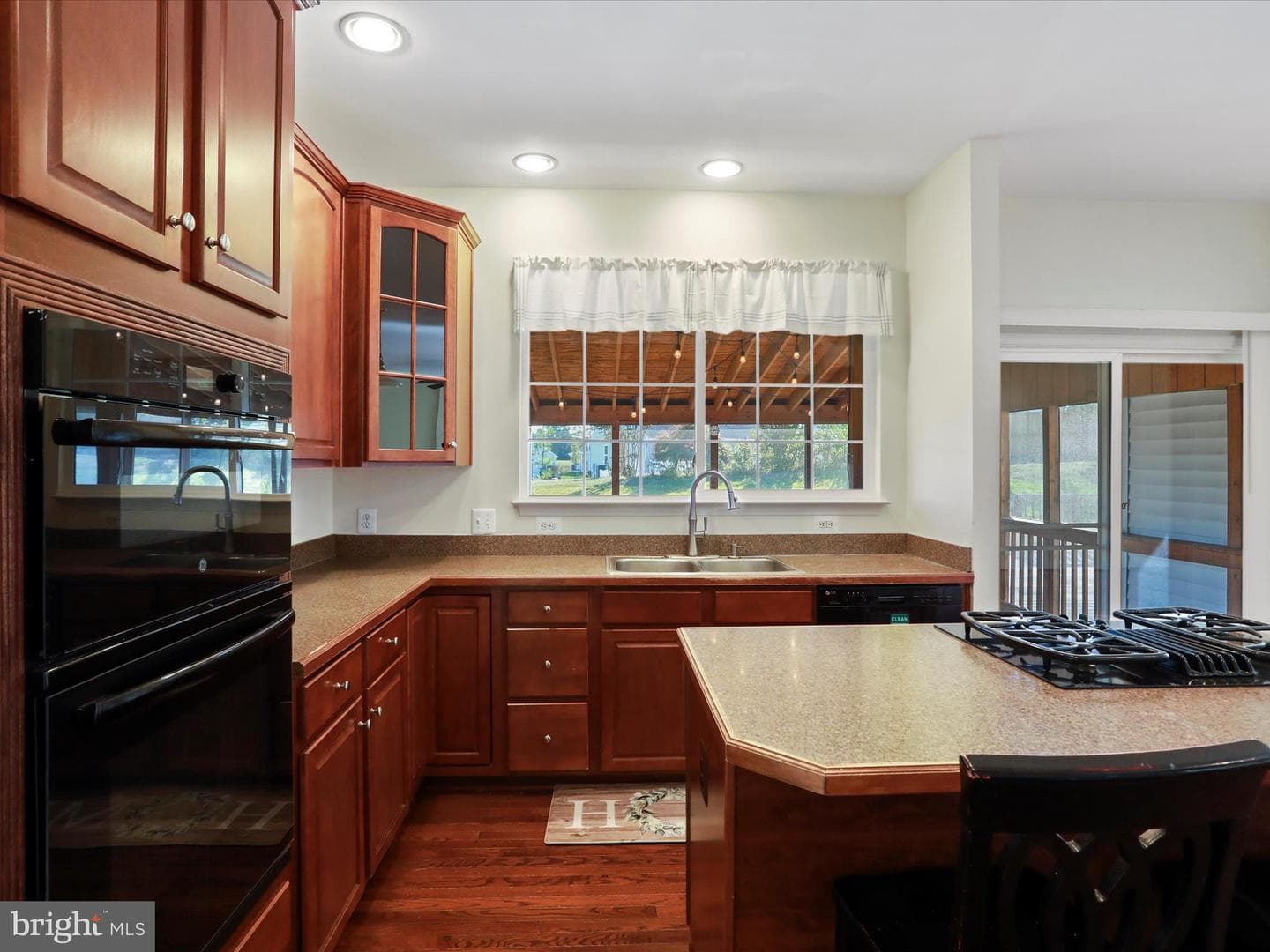 128 Teaberry Drive photo 12