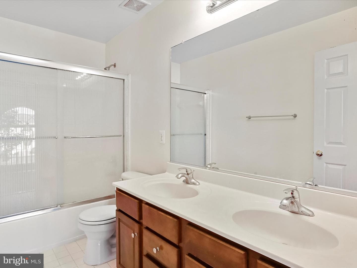 128 Teaberry Drive photo 29