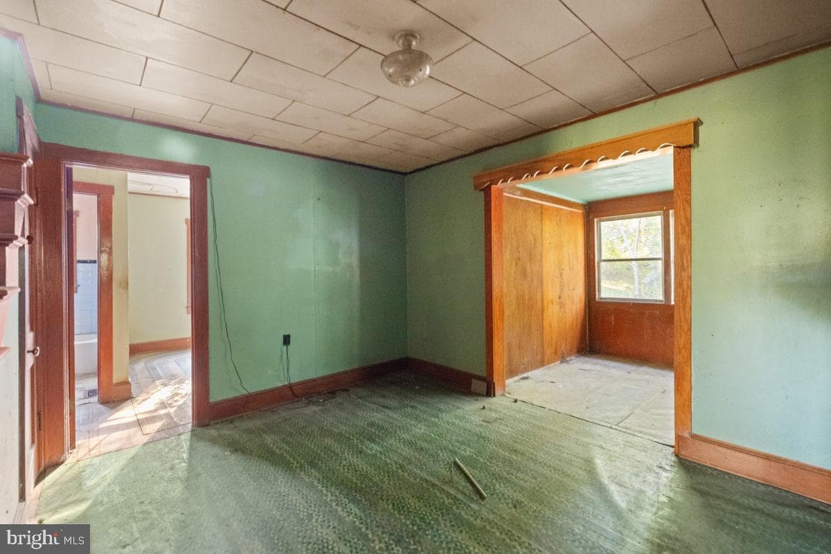 7189 Middle Road photo 10