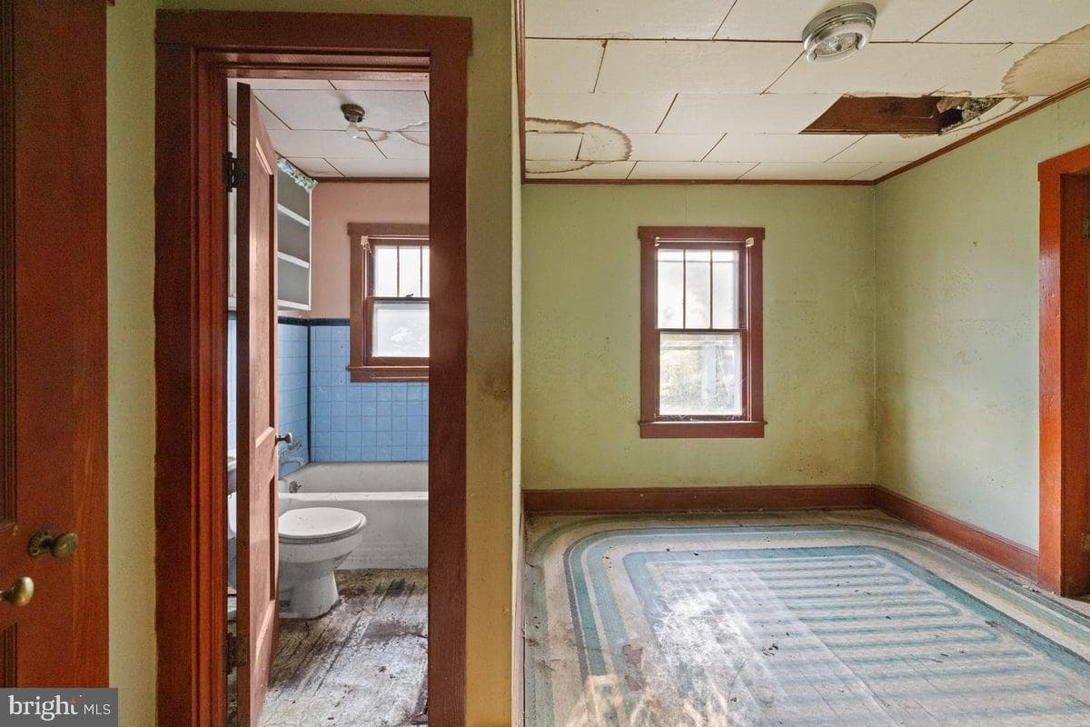 7189 Middle Road photo 8