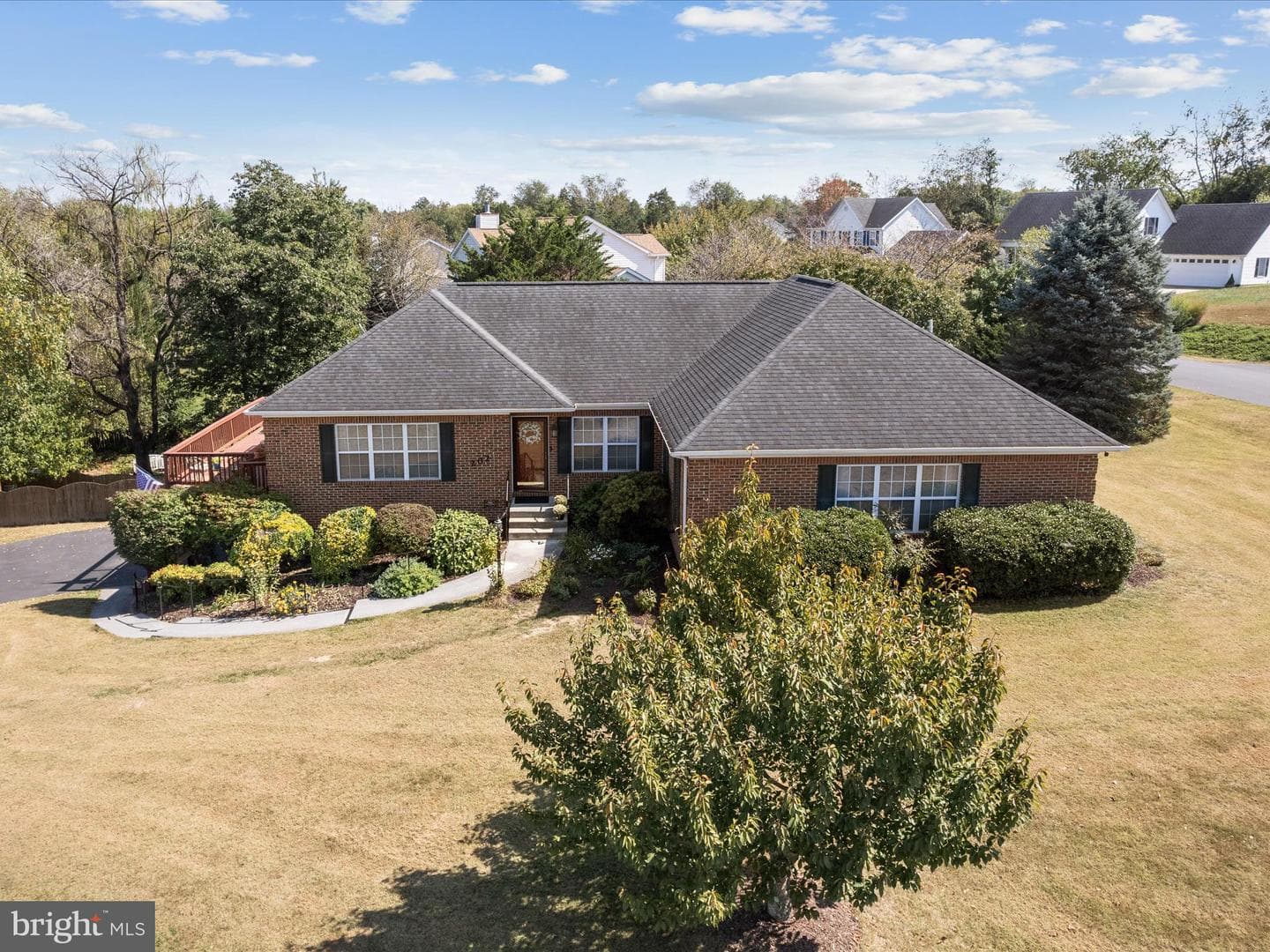 202 Senseny Glen Drive photo 3