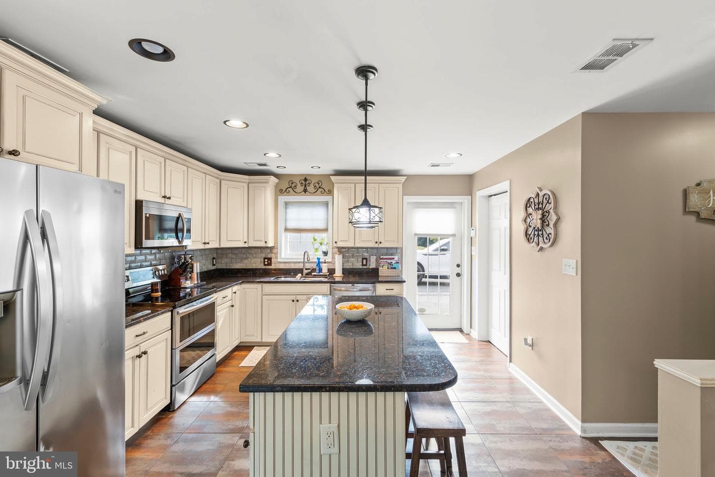 1087 Cedar Hill Road photo 18