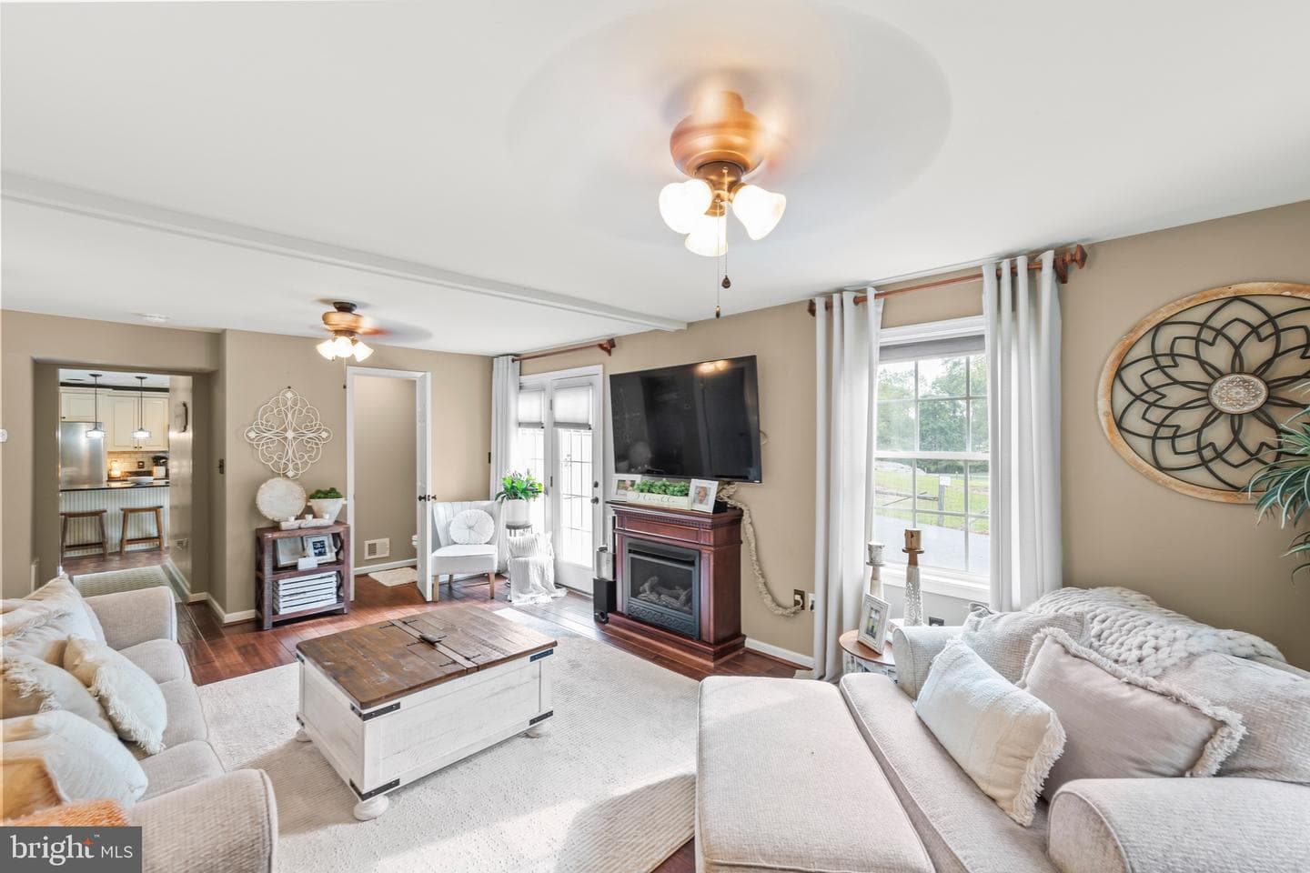 1087 Cedar Hill Road photo 8