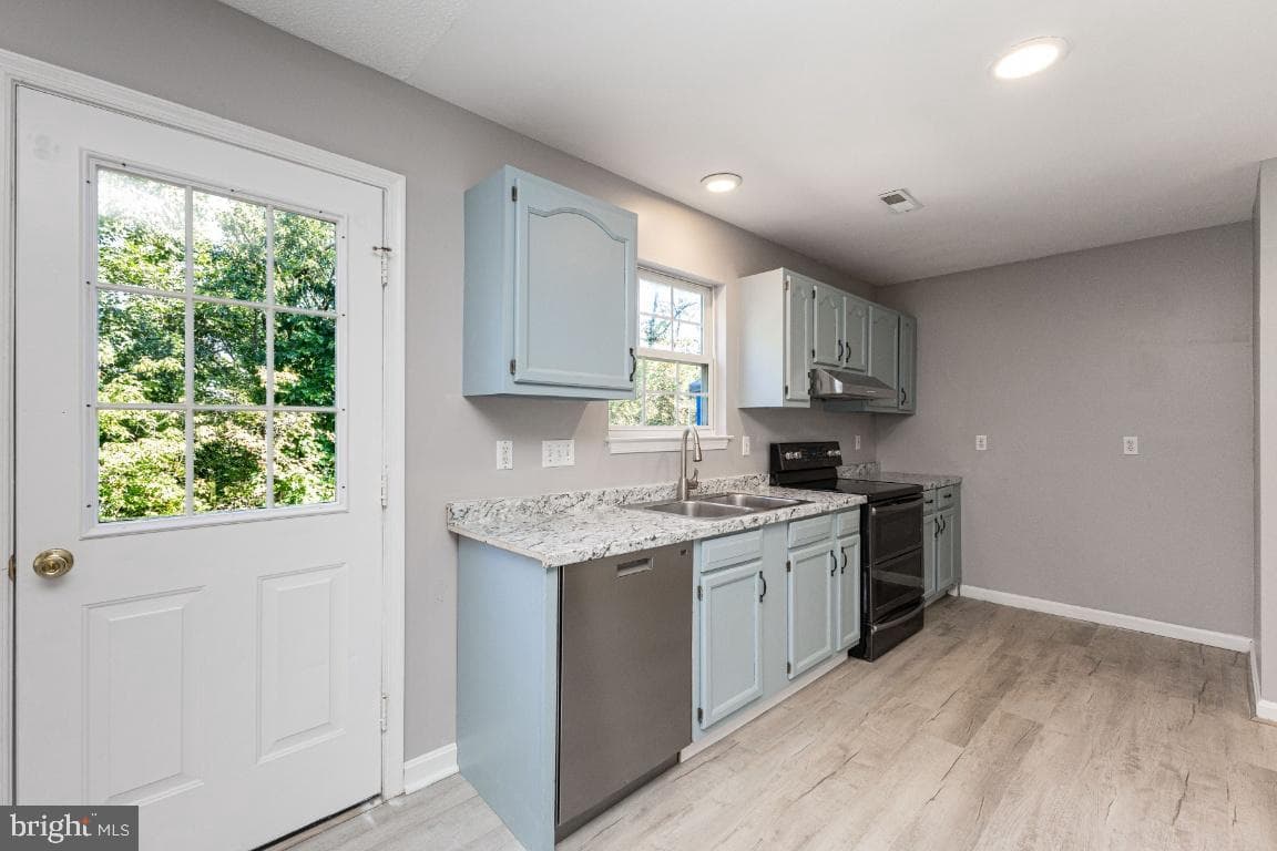 505 Emily Lane photo 8