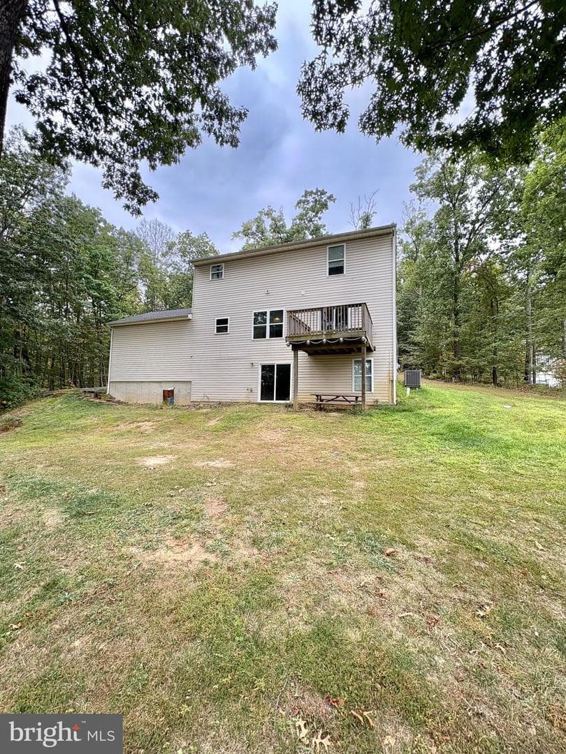 542 Cardinal Drive photo 2