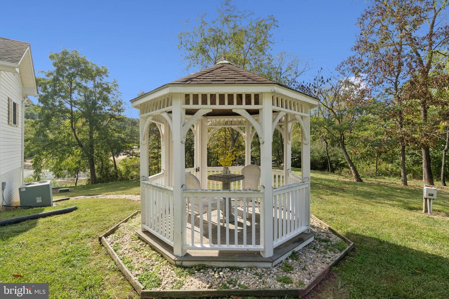 125 Cherokee Trail photo 32