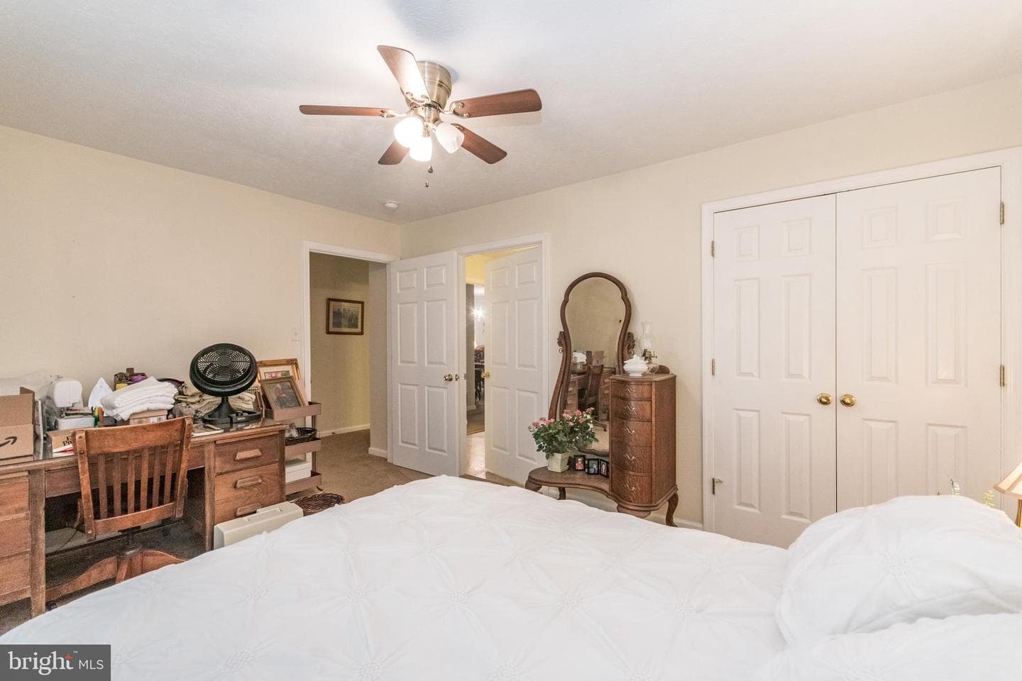 221 Crestwood Lane photo 31