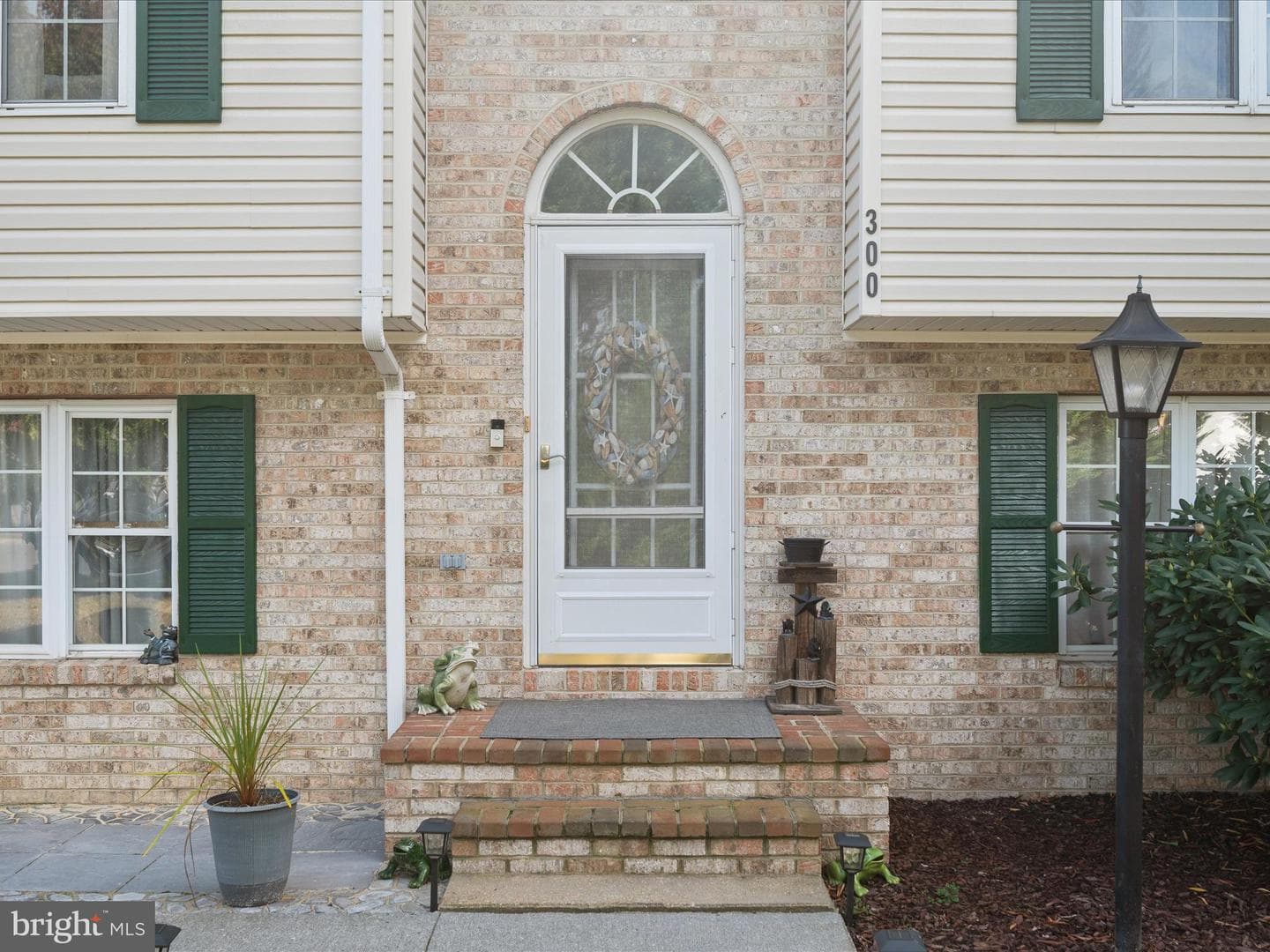 300 Lilys Way photo 37