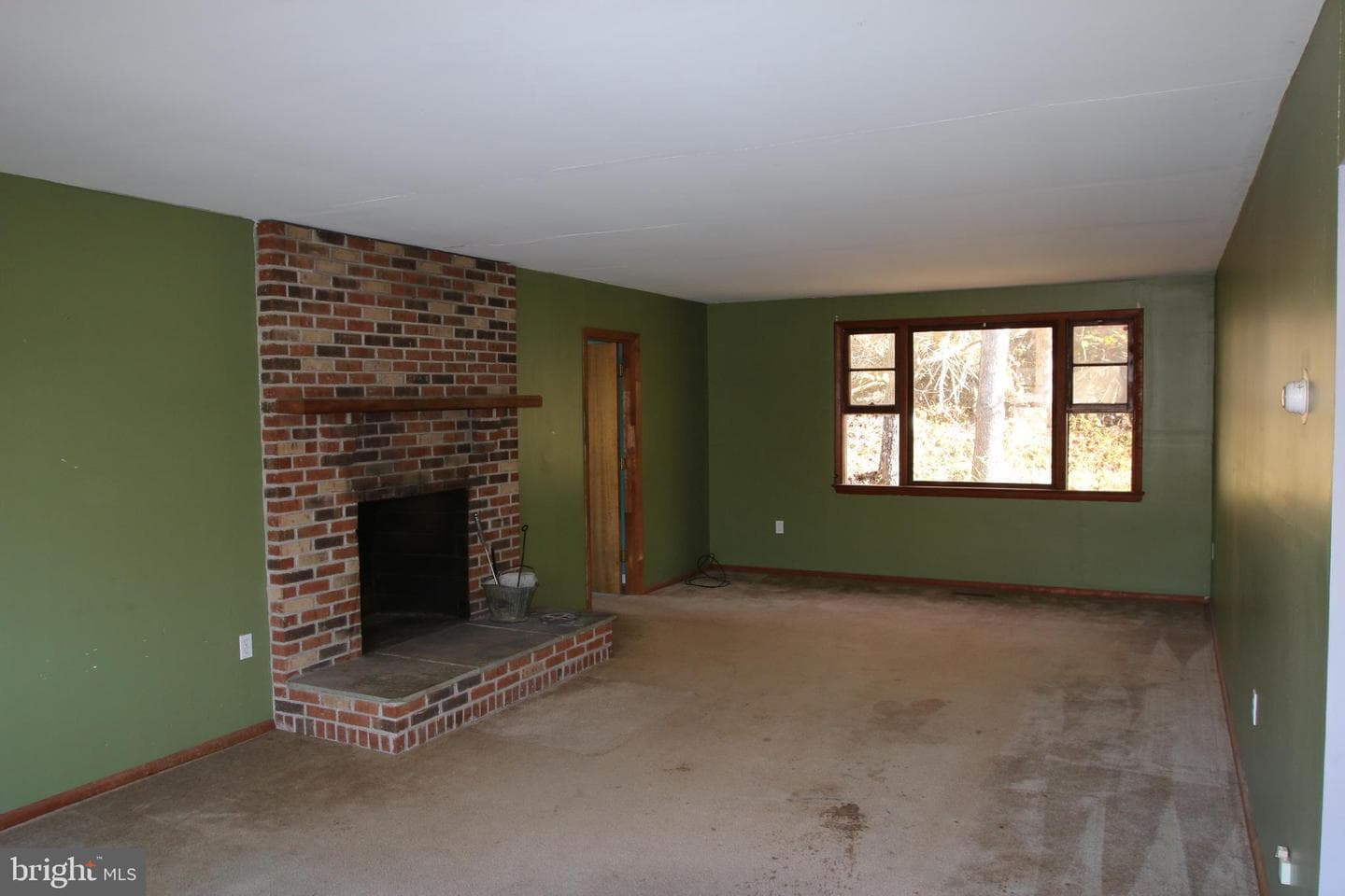 859 Brush Creek photo 37