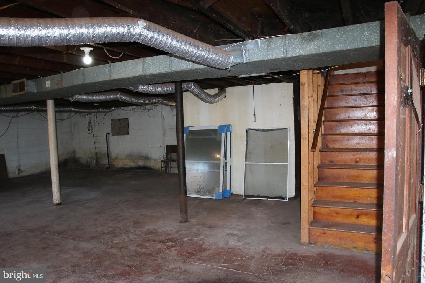 859 Brush Creek photo 53