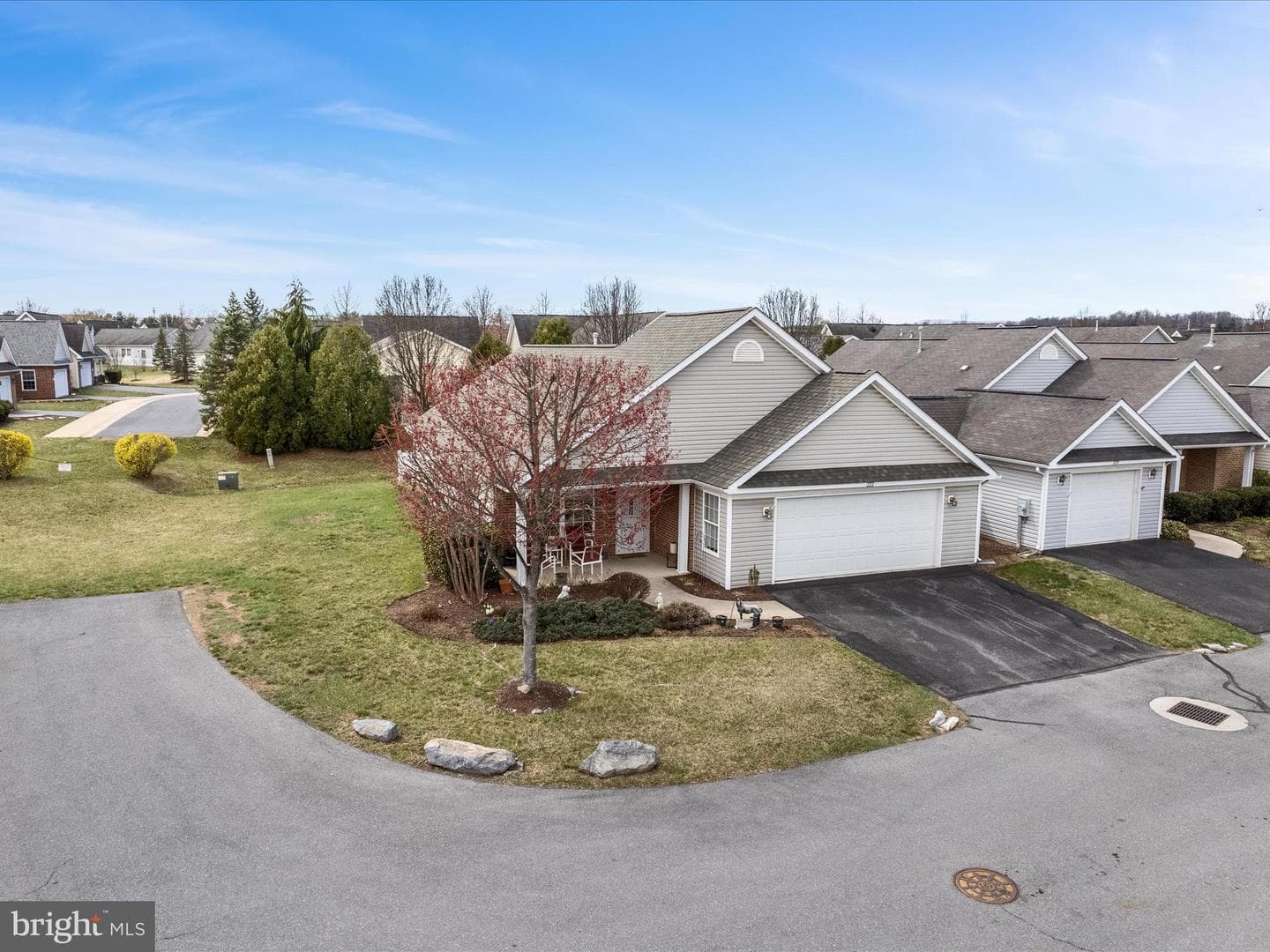 222 Crestwood Lane photo 1