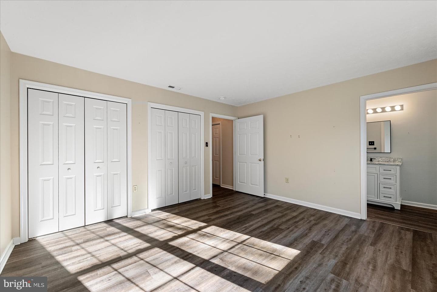 222 Crestwood Lane photo 13