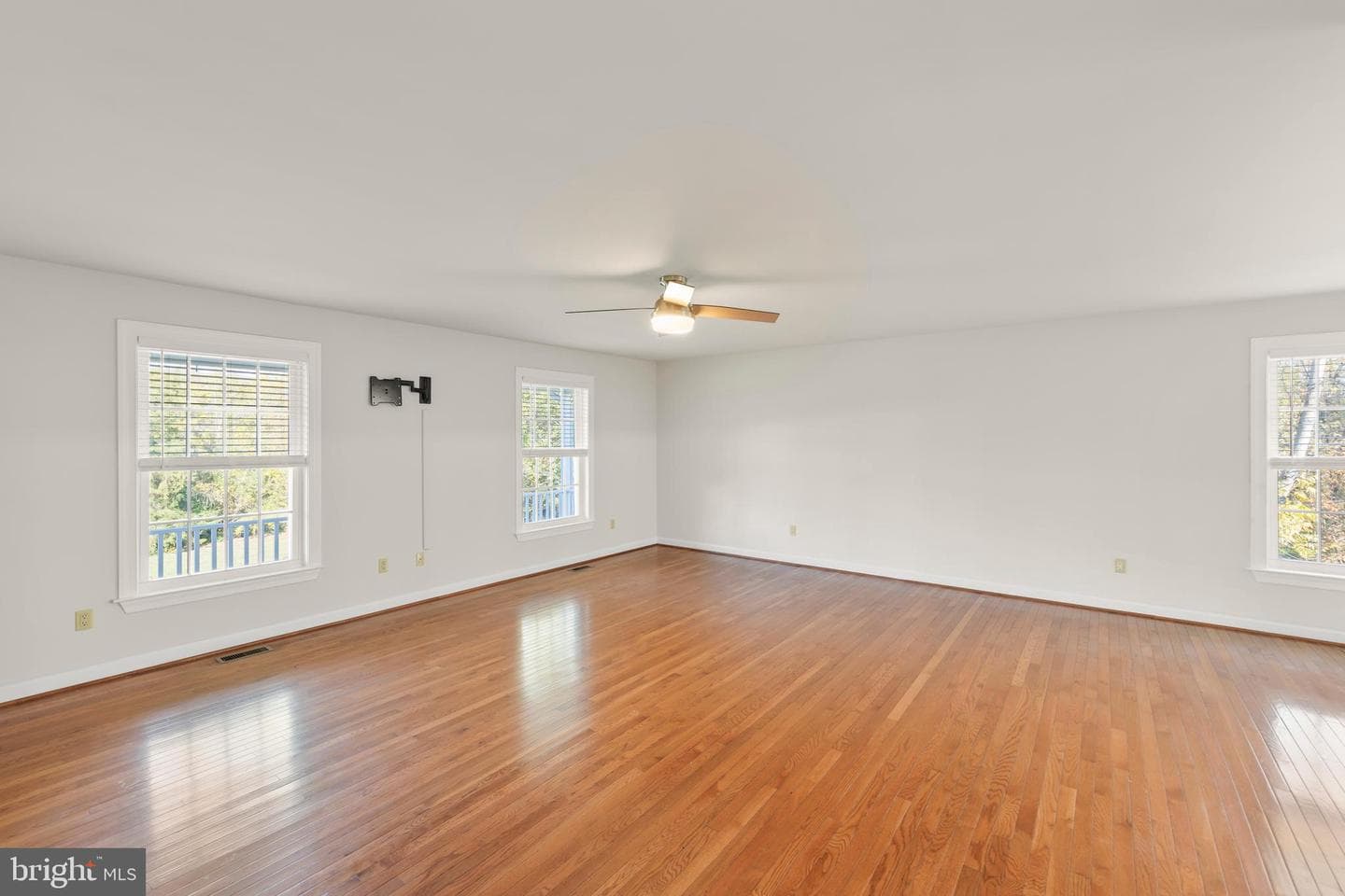 162 Janes Way photo 16