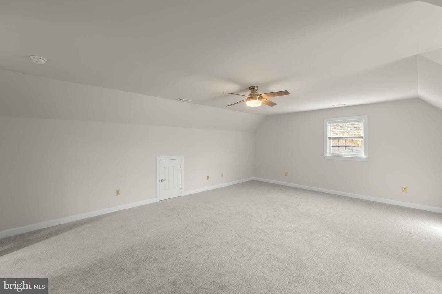 162 Janes Way photo 25