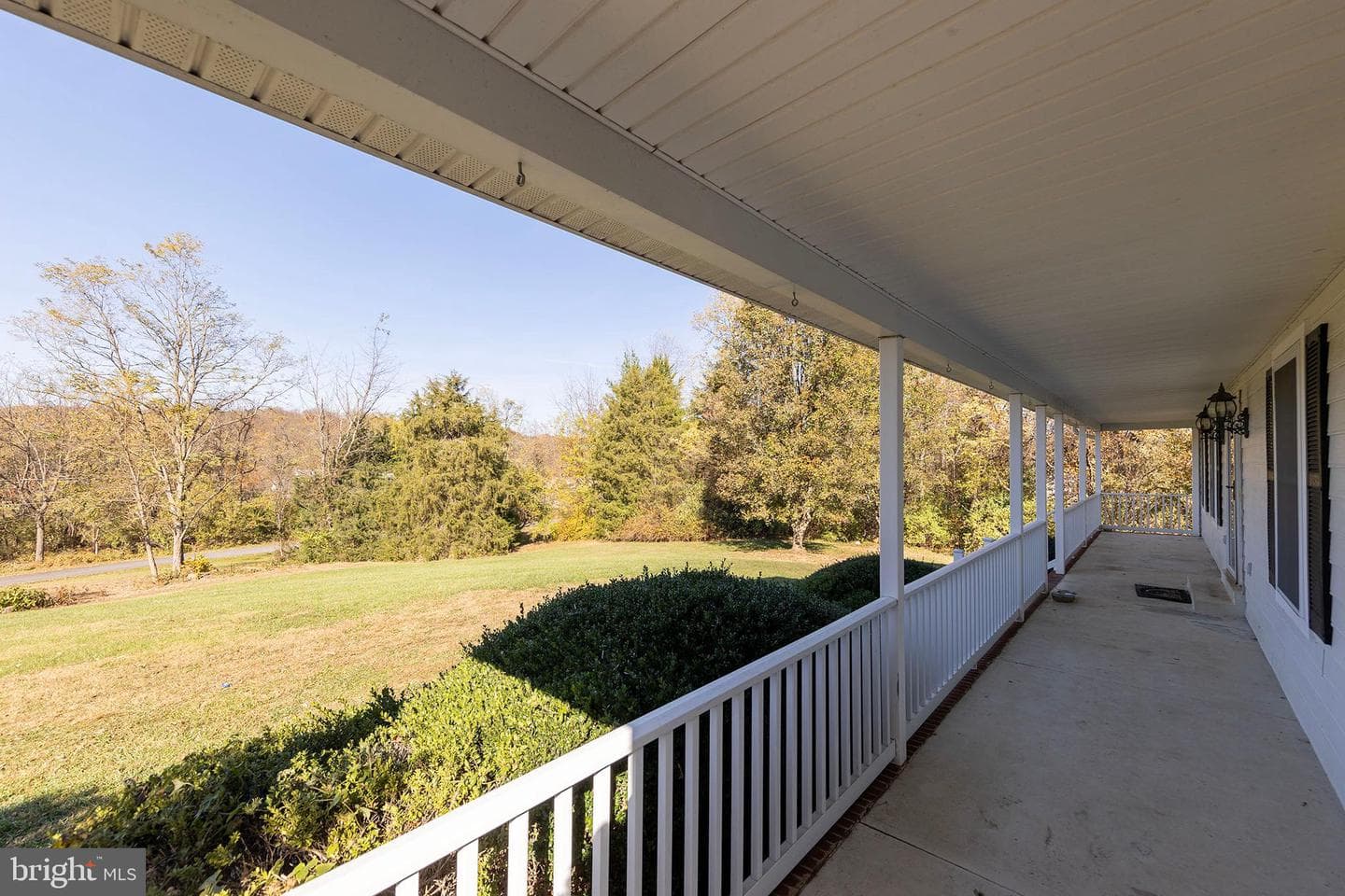 162 Janes Way photo 40