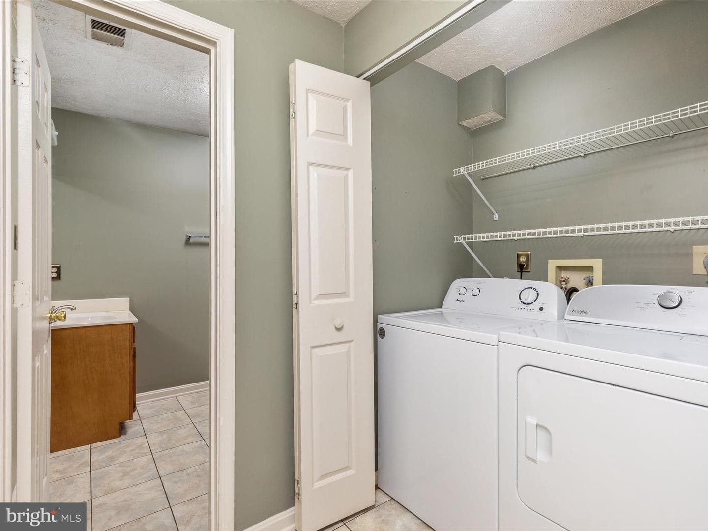321 Sherando Circle photo 4
