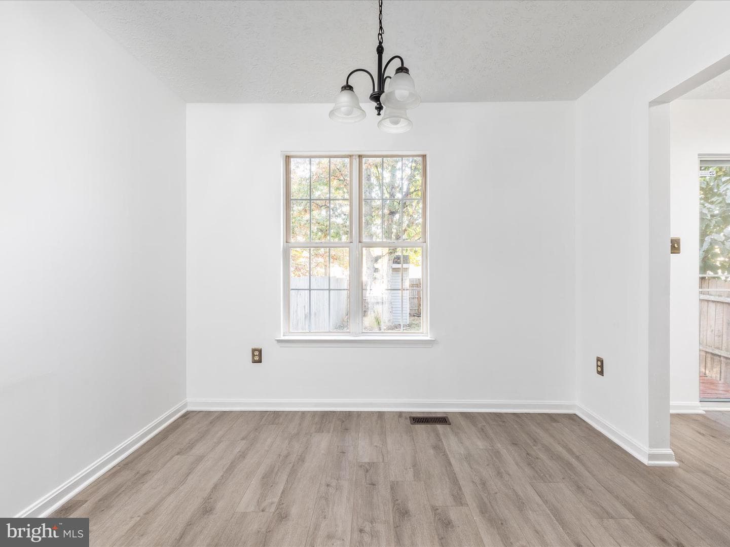 321 Sherando Circle photo 8