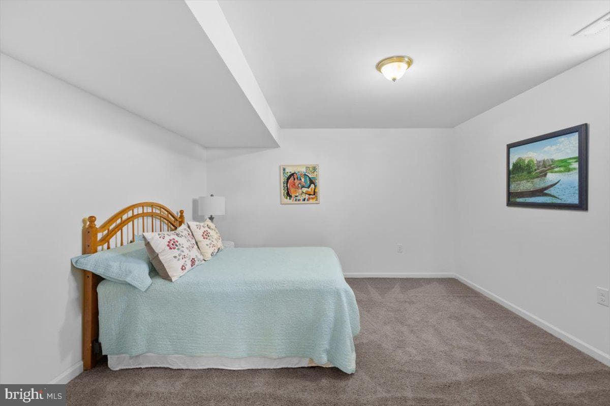 100 Taylor Court photo 30
