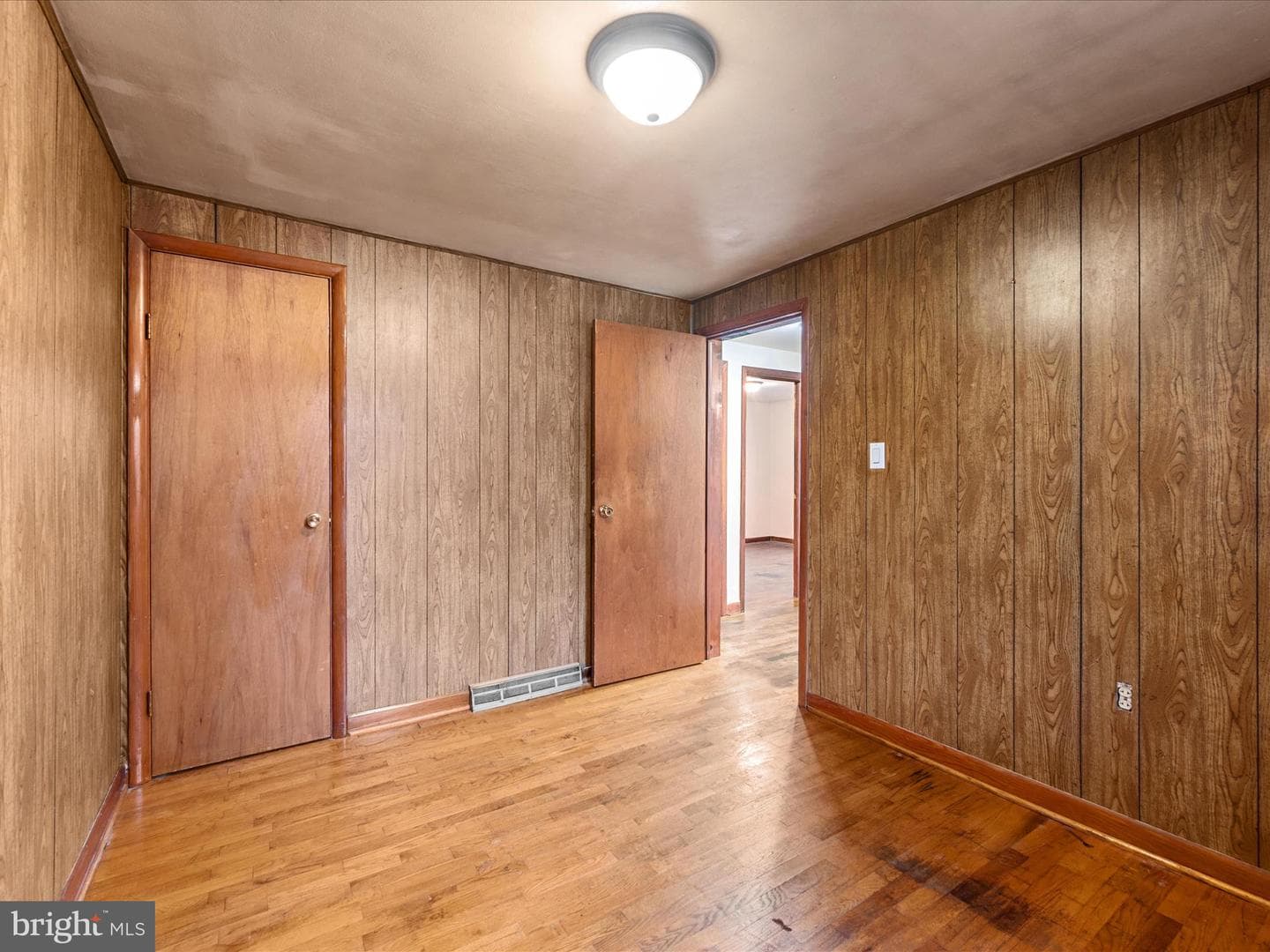724 Jordan Springs Road photo 18