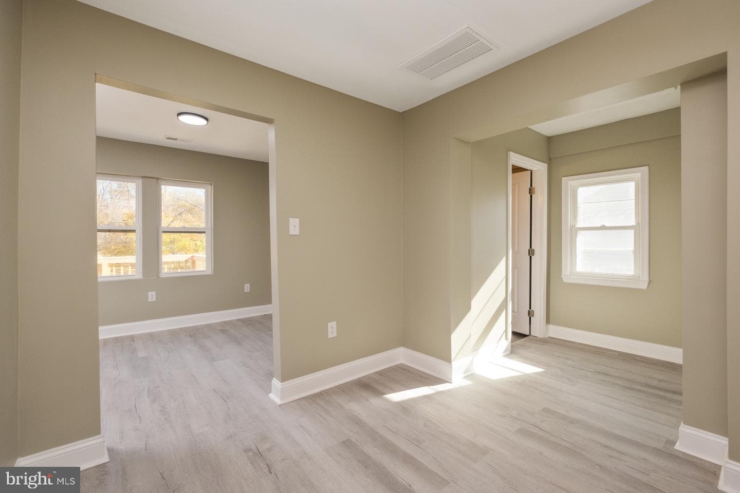 1080 Airport Road photo 8