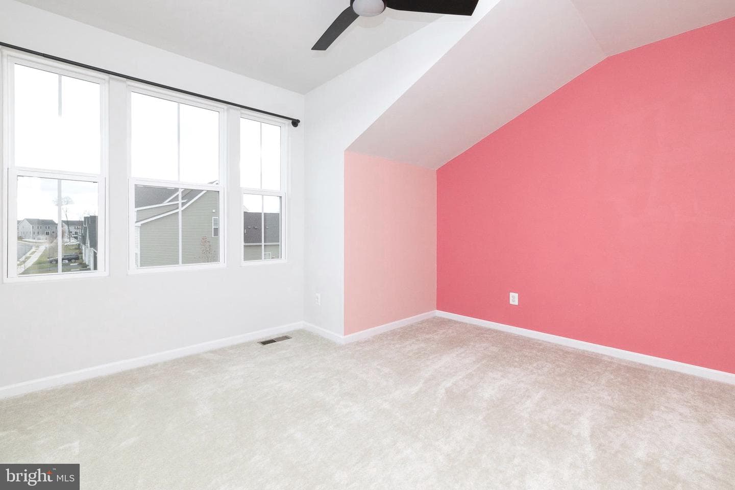 101 Goshen Place photo 33