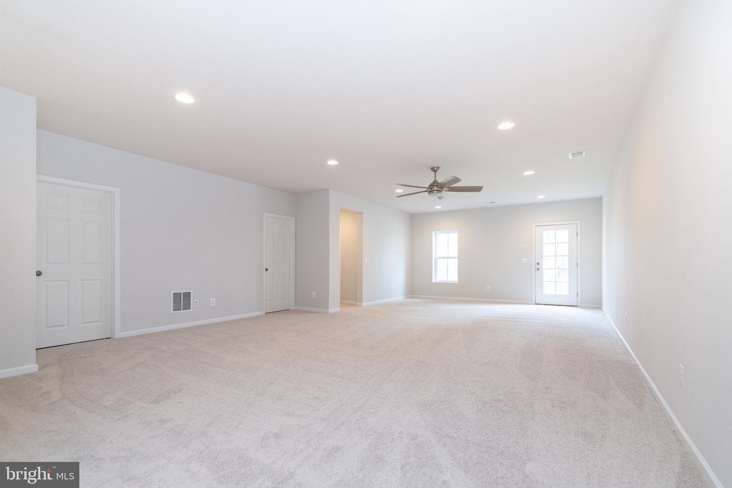 101 Goshen Place photo 38
