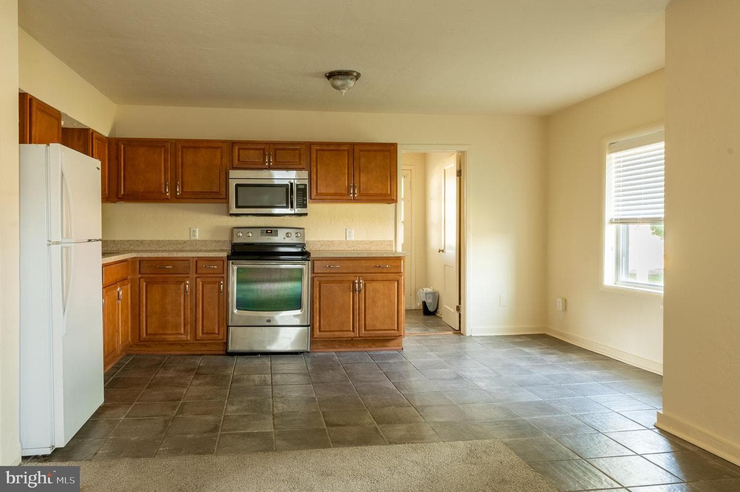 108 Martin Drive photo 8