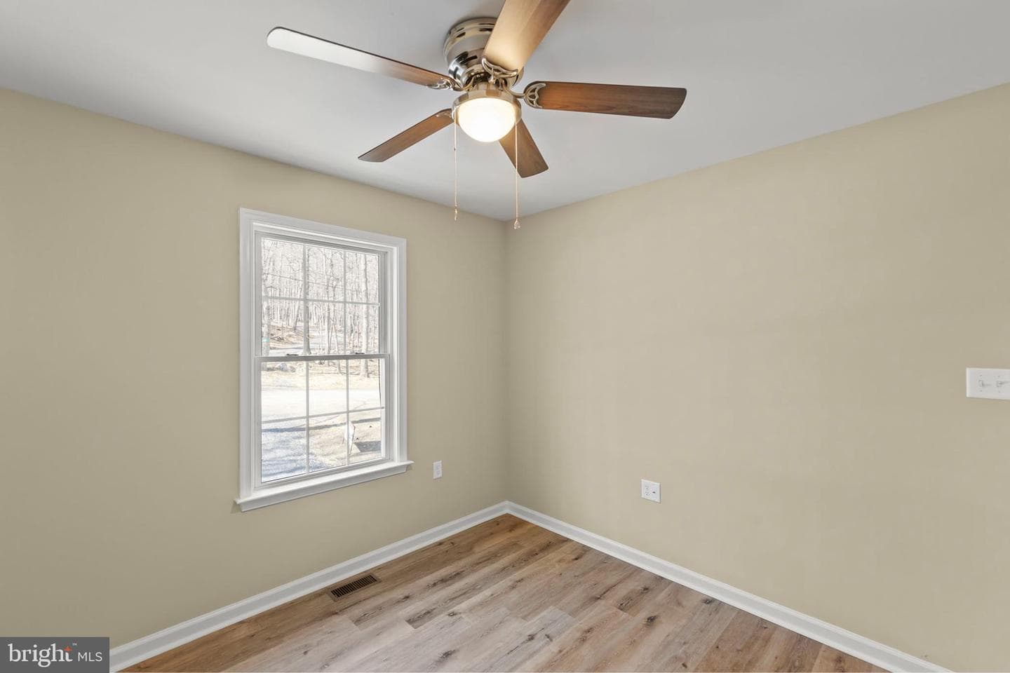 628 Cardinal Drive photo 15