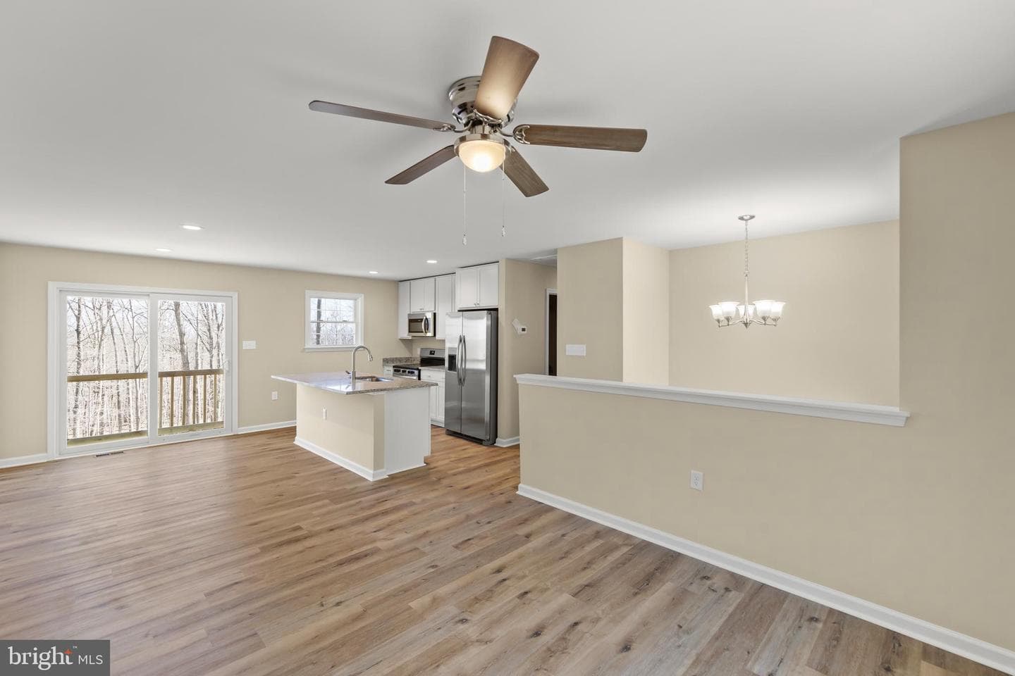 628 Cardinal Drive photo 6