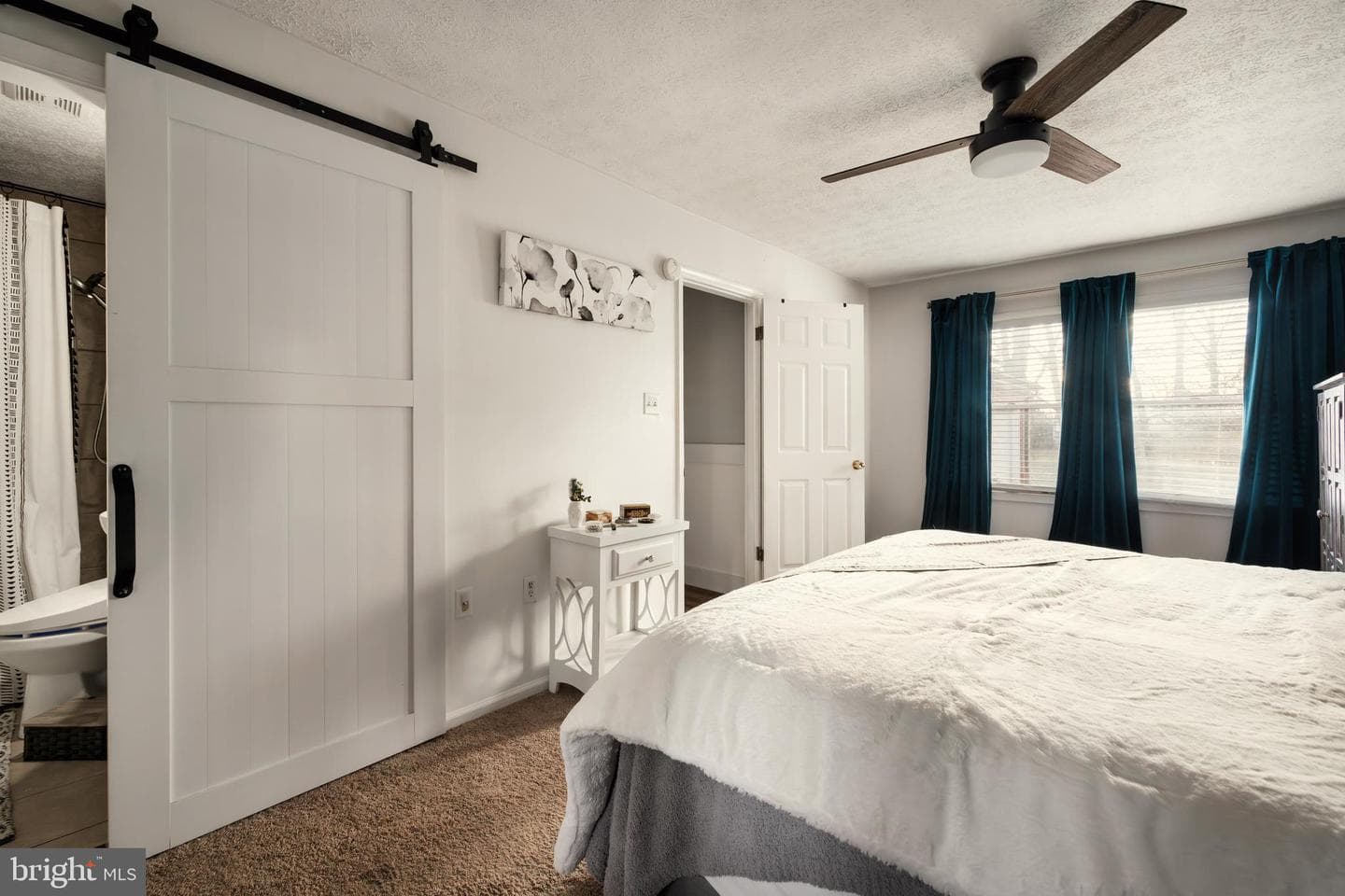 3466 Middle Road photo 23