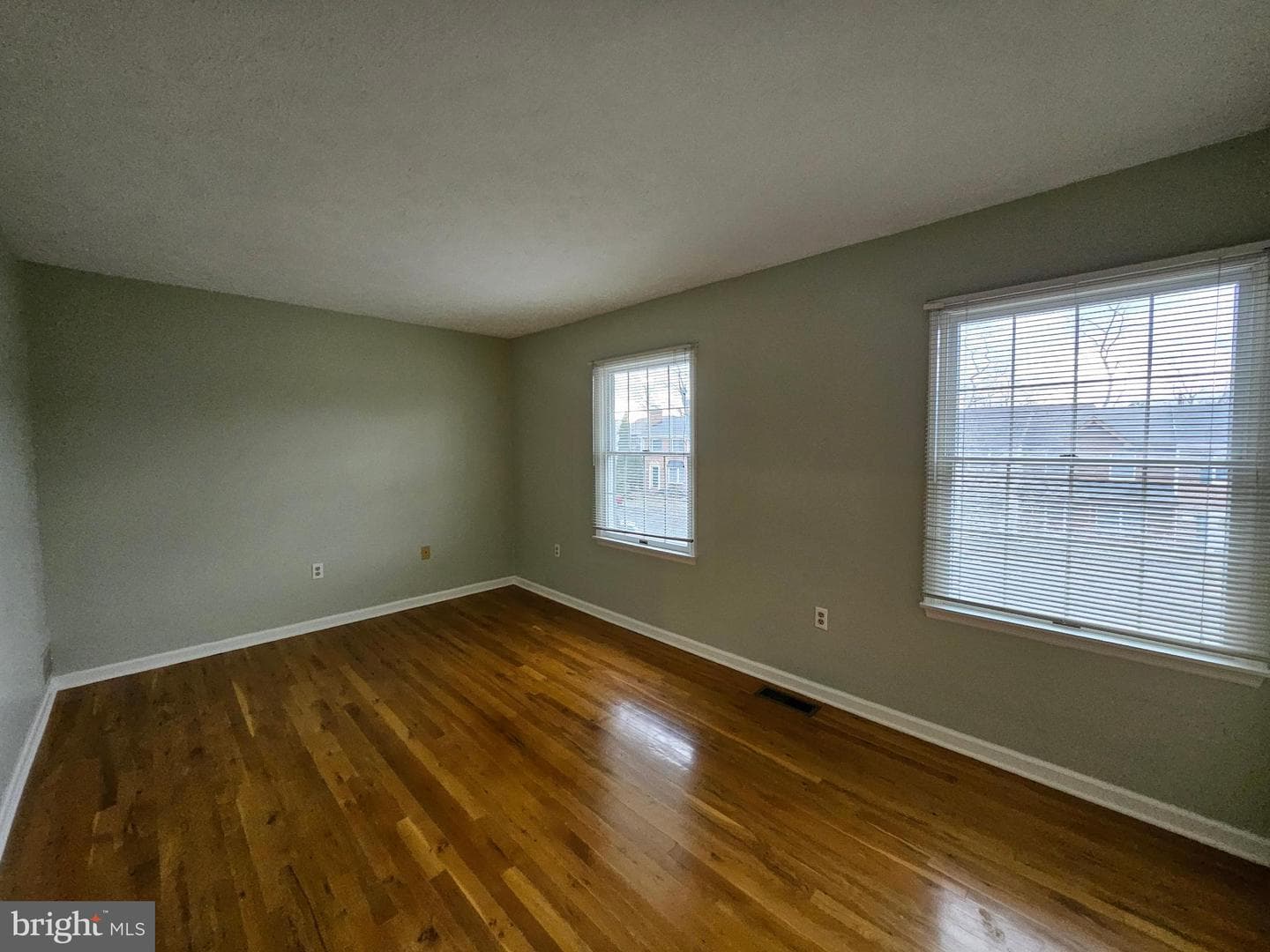 403 Tudor Drive photo 10